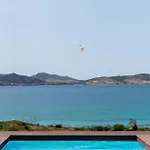 Alenia Paros Βίλα *